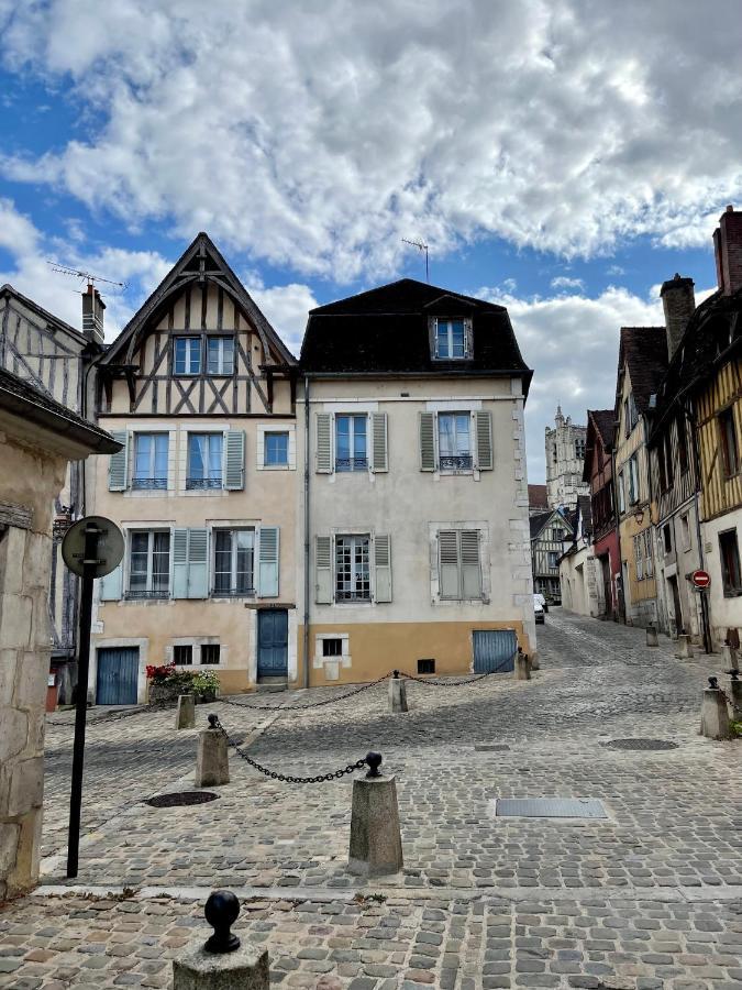 Appartement Le Paul Bert Auxerre Les Quais 2 Personnes Eksteriør bilde